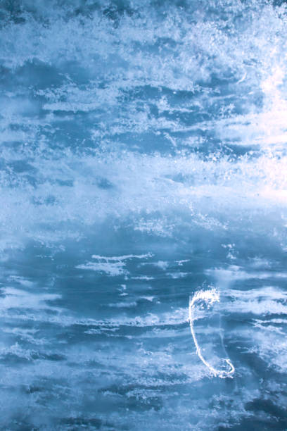 istock Going to Mer de Glace - Alpine glacier 1198847034