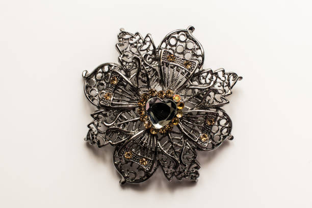 Vintage silver lovely women's brooches