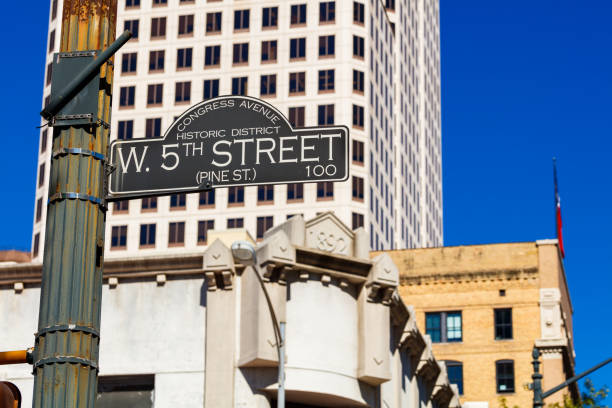 istock Austin street signs 1198883769