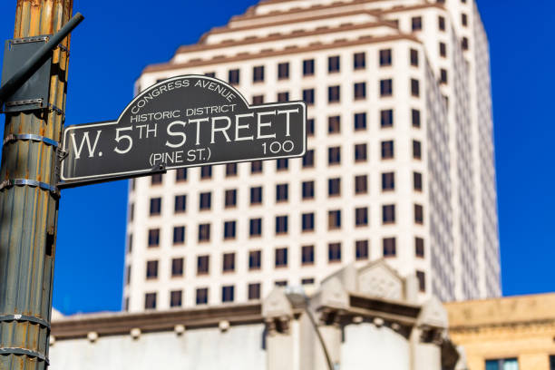 istock Austin street signs 1198883852