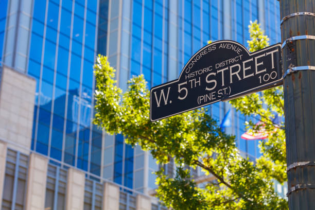 istock Austin street signs 1198883868