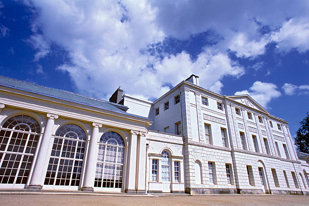 istock country mansion against blue sky 119889660