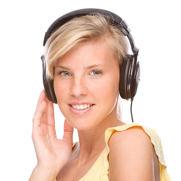 istock Listen to the music 119898587