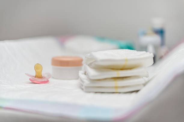 Diapers, powder, pacifier, body cream, all that you need for your baby.