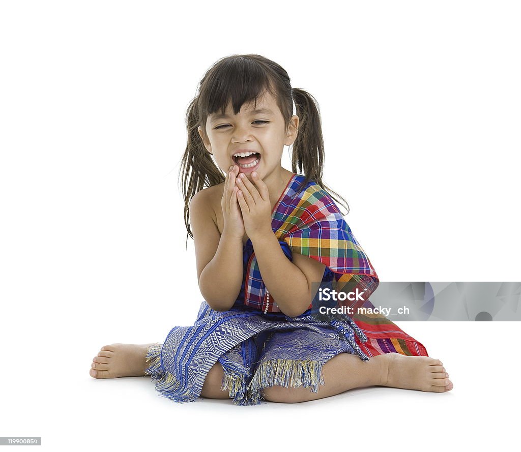 Kleines Mädchen in traditionellen thai Lachen - Lizenzfrei Ein Mädchen allein Stock-Foto