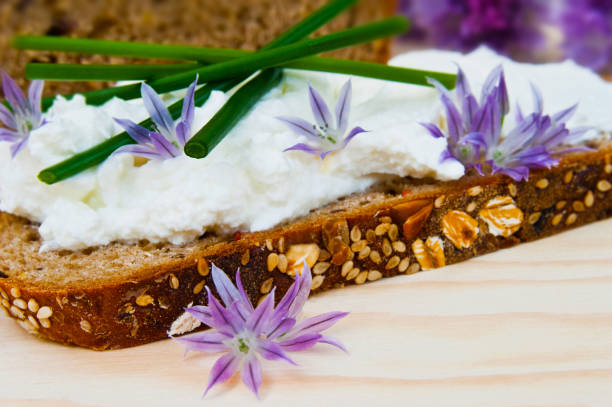 Brown bread with chive and blossoms
