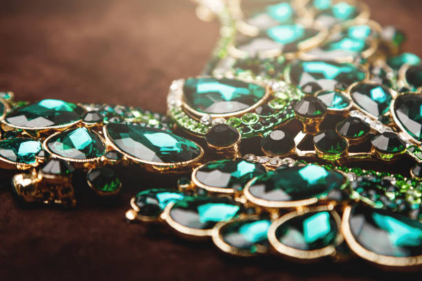 istock Luxury necklace with green gemstones 1199024242