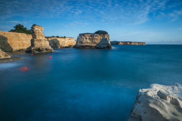 I Faraglioni Di Sant&rsquo;andrea Pictures | Download Free Images on Unsplash