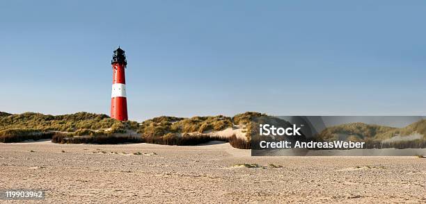 Panorama De Um Farol Alemão Na Praia - Fotografias de stock e mais imagens de Antigo - Antigo, Ao Ar Livre, Arcaico