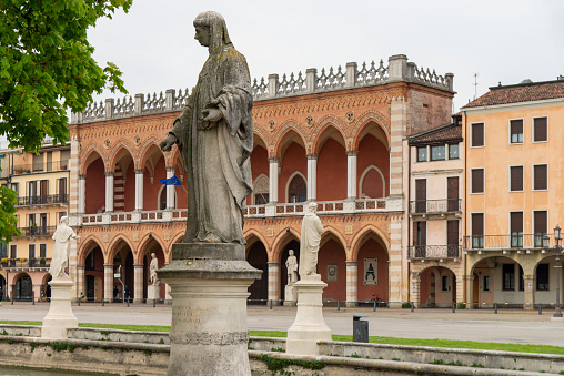 with double loggia facing Prato della Valle, Padua, Italy, 1860. View with statues in the square.