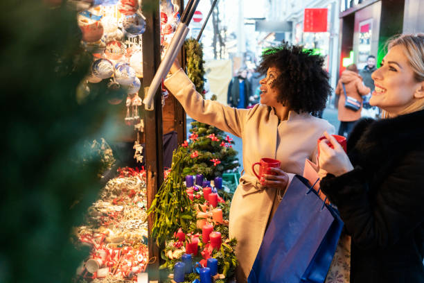 istock Christmas shopping 1199196034