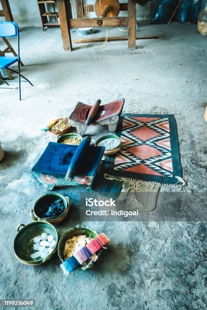 How To Make Traditional Zapotec Rug Tapete In Mexico Stock Photo - Download Image Now