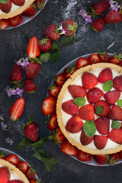 istock Strawberry cream tart from above 1199285897