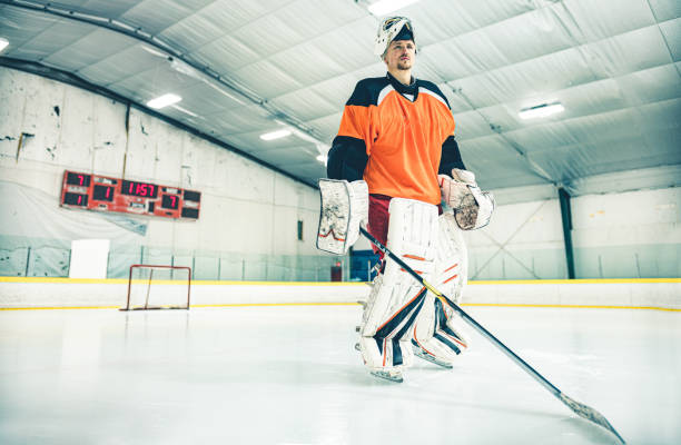 istock Pro Hockey goalie 1199289052