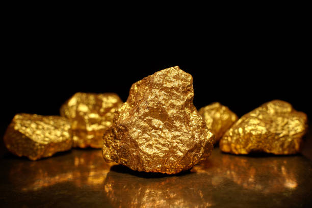 istock Closeup of big gold nugget 1199301006