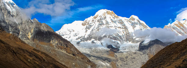 istock Beautiful and Amazing Snow-covered Mountain With Blue Sky 1199322887