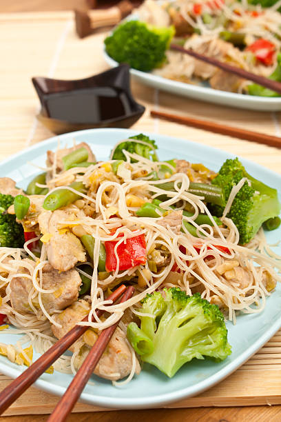 istock Warm chinese salad with cellophane noodles 119935227