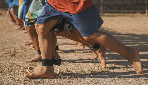 istock Close-up The 31 leg competition, the leg that is moving at the same time,Teamwork. Unity. 1199356026