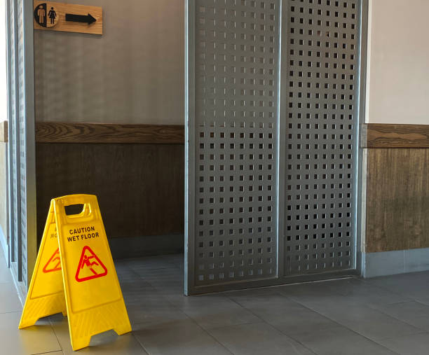 istock Signs for entering the bathroom, beware of slippery 1199367029