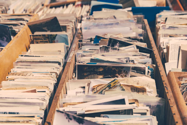 istock Old letters and photos in a box 1199406931