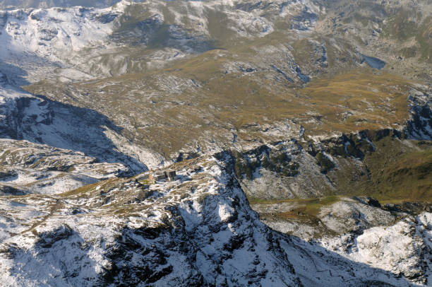 istock Swiss Alps - Aerial 1199446090