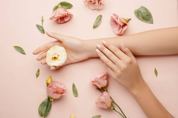 istock Close-up beautiful sophisticated female hands 1199494717