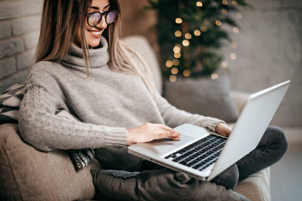 istock Wifi connecting me with my friends 1199539100
