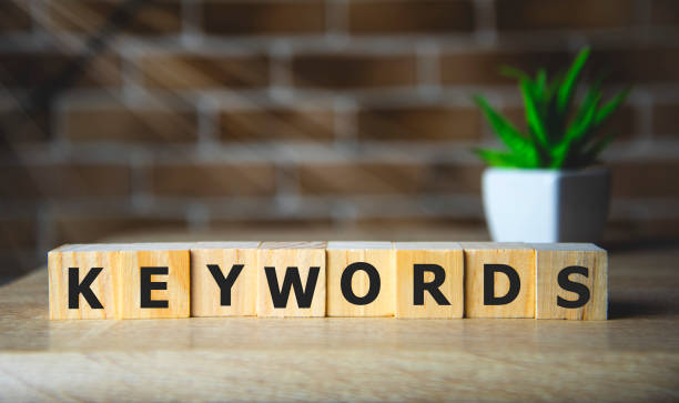 concept de mot keywords sur les blocs wodden. concept internet. - blog symbol text single word photos et images de collection