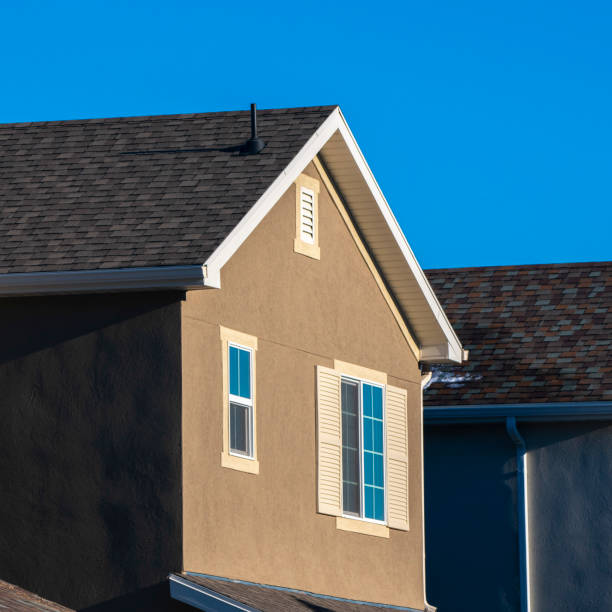 istock Square Low angle close-up on traditional American houses 1199552974