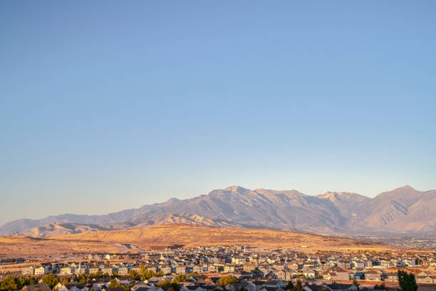 istock View over the Utah Valley at sunrise 1199554043