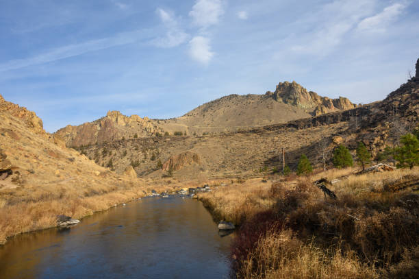 istock Rocks in a beautiful, beautiful canyon, desert river, Smith Rock 1199617143