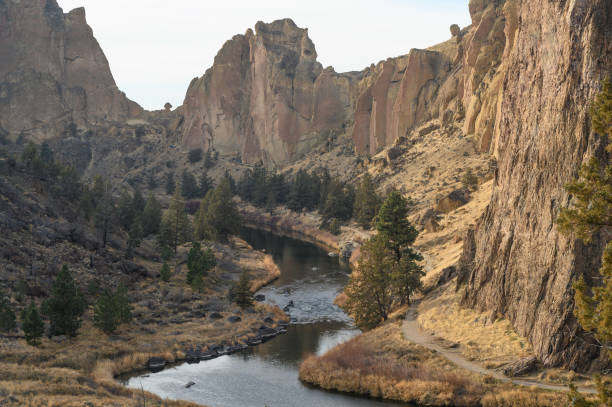 istock Rocks in a beautiful, beautiful canyon, desert river, Smith Rock 1199619590