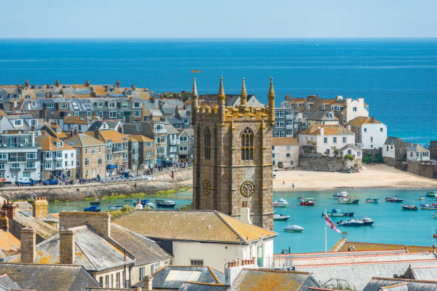 Elevated views of the popular seaside resort of St. Ives Elevated views of the popular seaside resort of St. Ives, Cornwall, England, United Kingdom, Europe st ives cornwall stock pictures, royalty-free photos & images