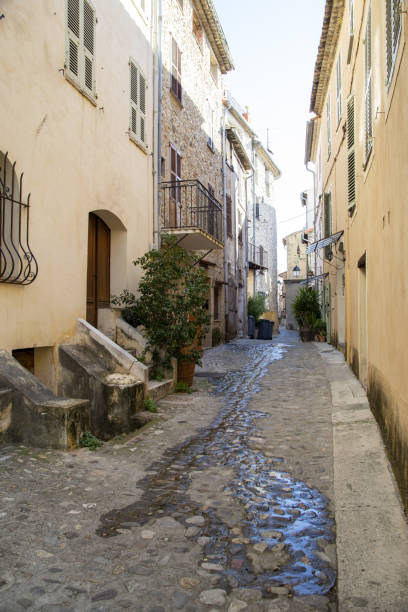 istock Top of Cagnes 1199629912