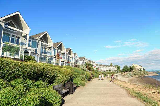 columbia river renaissance trail a vancouver usa - waterfront property foto e immagini stock