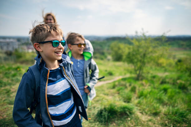 istock Family hiking in Spring 1199658198