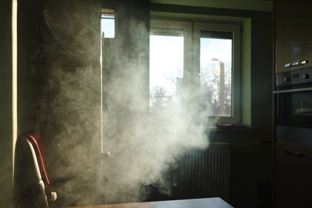 istock Vape Smoke Indoors 1199669675
