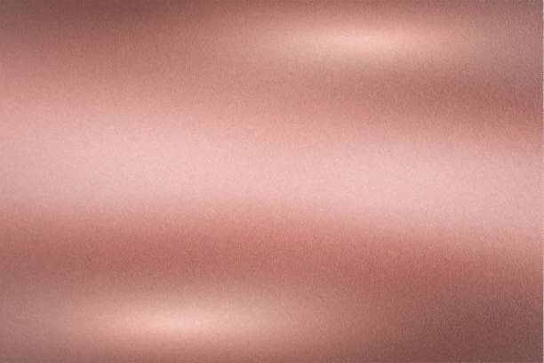 szczotkowana różowa złota metalowa ściana z porysowaną powierzchnią, abstrakcyjne tło tekstury - textured steel rust red zdjęcia i obrazy z banku zdjęć