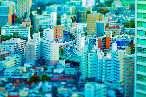 Una autopista en la ciudad urbana de Tokio photo