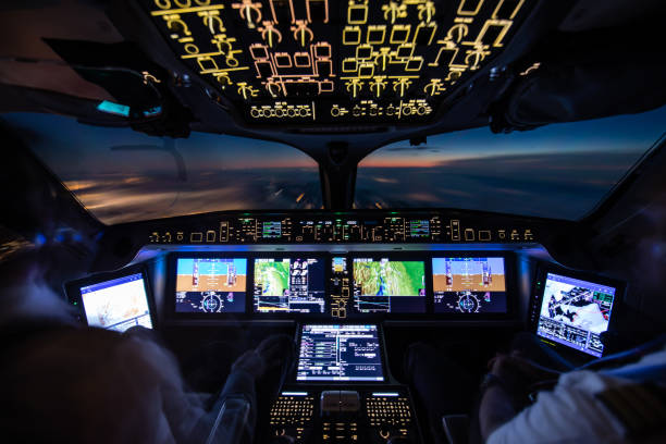 cockpit vista hora azul - cockpit airplane aerospace industry control fotografías e imágenes de stock