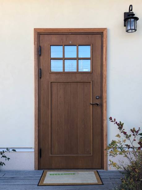 istock Wood door 1199813637
