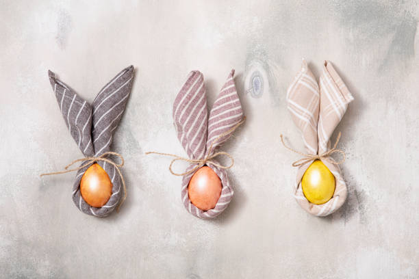 istock Beautiful spring card. Retro wooden background. Festive design. Decorative easter egg. Happy easter concept. 1199835364