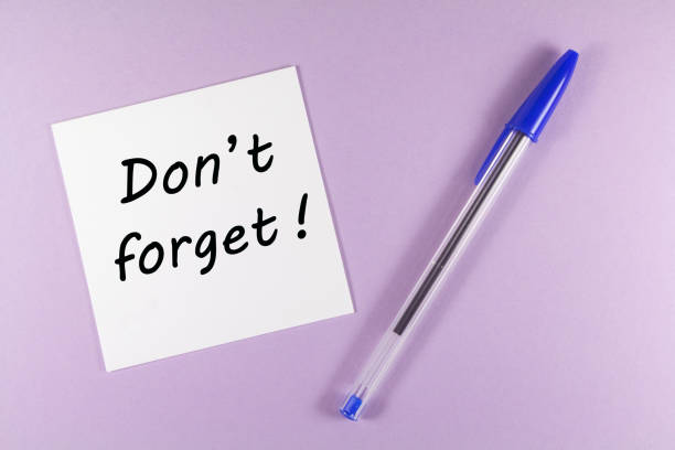 istock Pen and paper with don't forget 1199892924