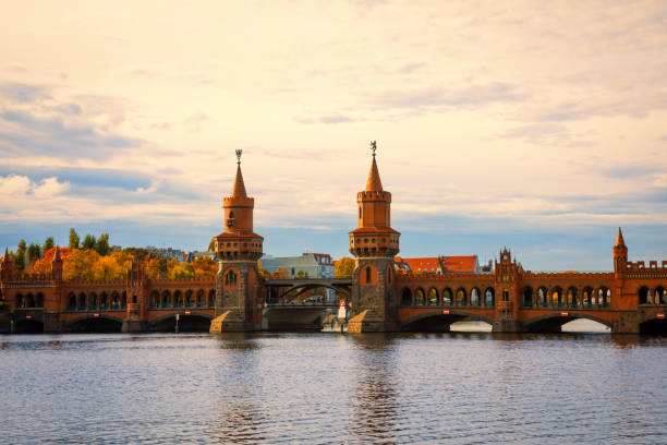 Berlin Oberbaum Bridge - Oberbaumbruecke, Berlin Kreuzberg