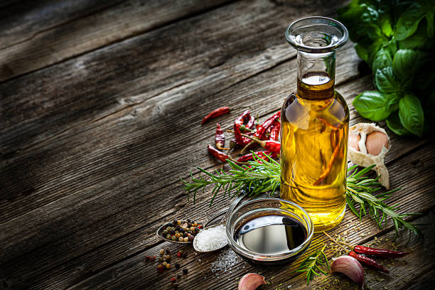 mediterranean cooking ingredients - rosemary food herb cooking imagens e fotografias de stock