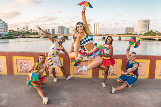 istock Choreography of Carnival dancers 1199971418