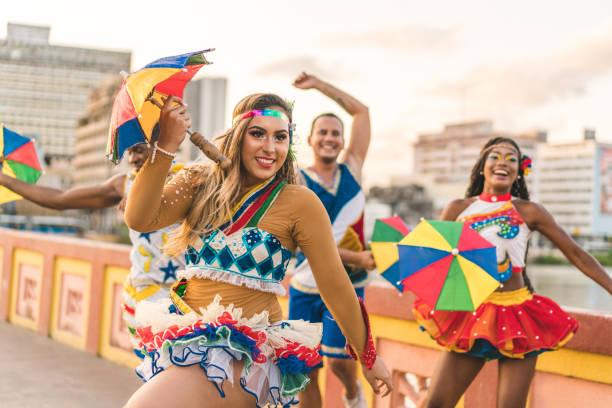 istock Carnaval - Brazilian culture 1199971714
