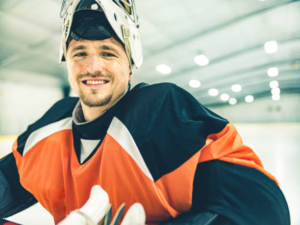 istock Pro Hockey goalie 1199988643