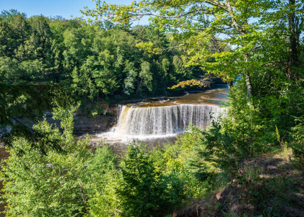 istock Tahquamenon Falls Michigan 1200018740
