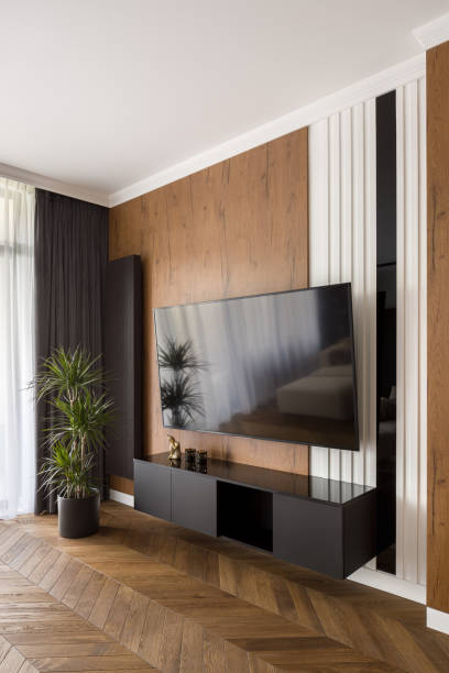 istock Big tv in living room 1200124911